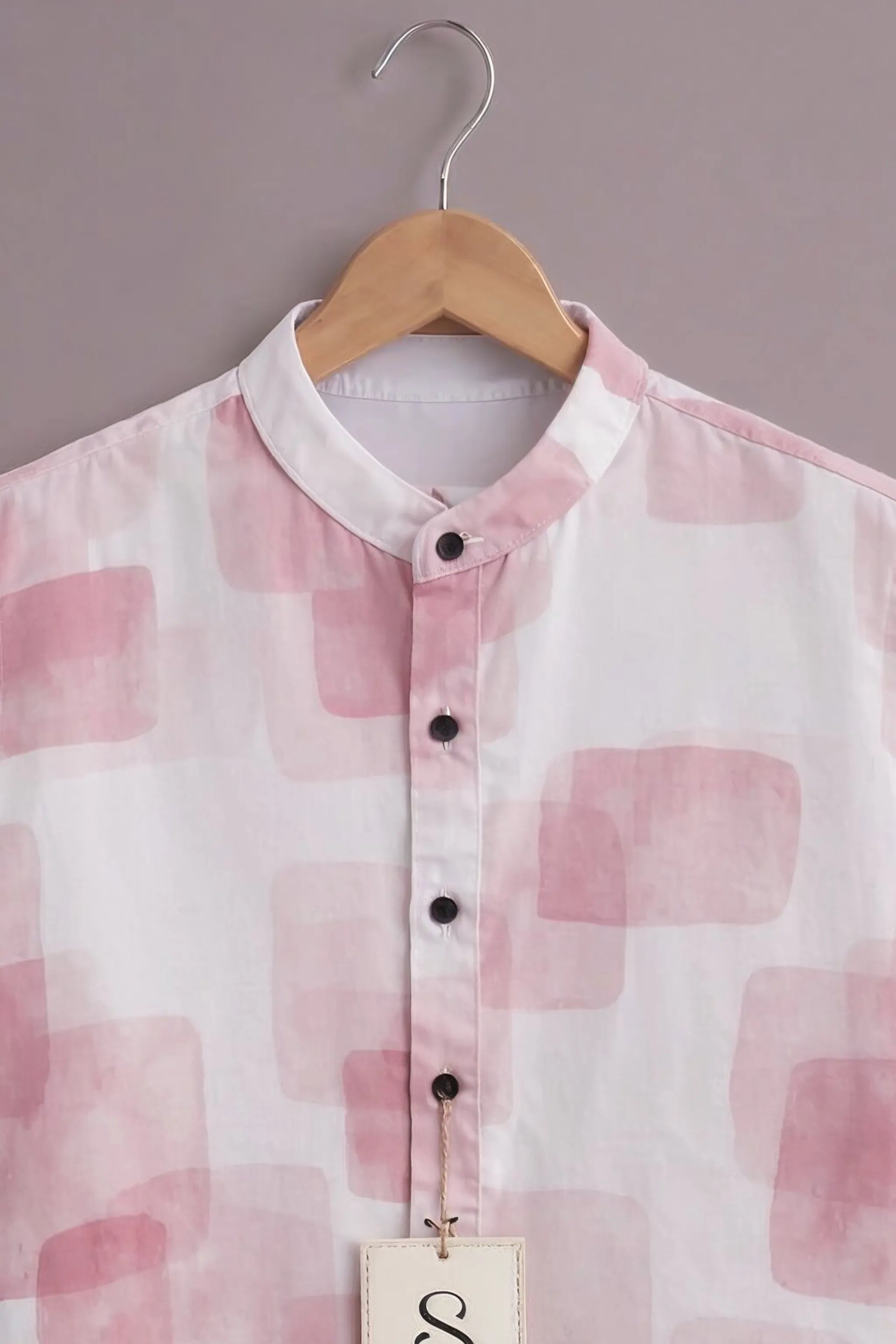 Men's Blush Abstract Breeze Shirt